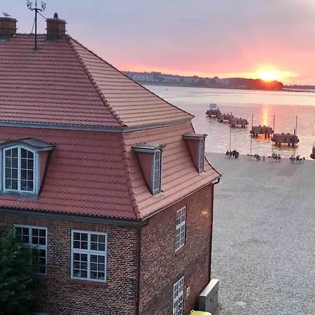Lejlighed Historischer Ohlerich Speicher 18 Mit Hafenblick- 2 Baeder - Unesco Weltkulturerbe *