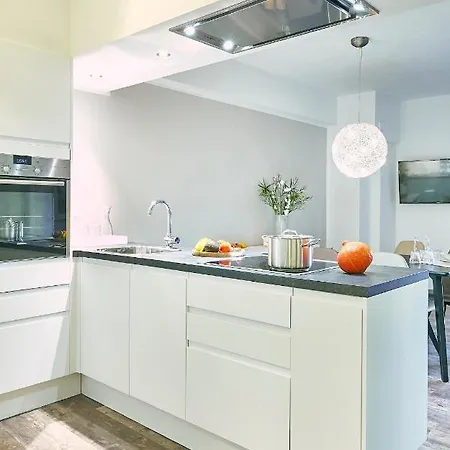 Appartement Historischer Ohlerich Speicher 18 Mit Hafenblick- 2 Baeder - Unesco Weltkulturerbe *