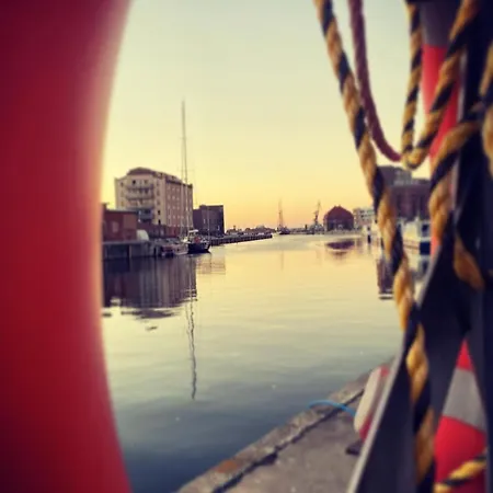 Appartement Historischer Ohlerich Speicher 18 Mit Hafenblick- 2 Baeder - Unesco Weltkulturerbe Wißmar